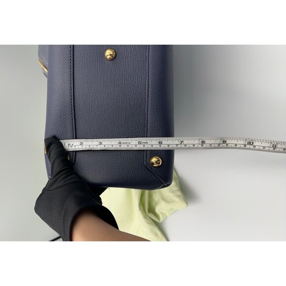 Burberry Medium Banner House Check Derby Leather Tote Shoulder Bag Regen… - Picture 11 of 15